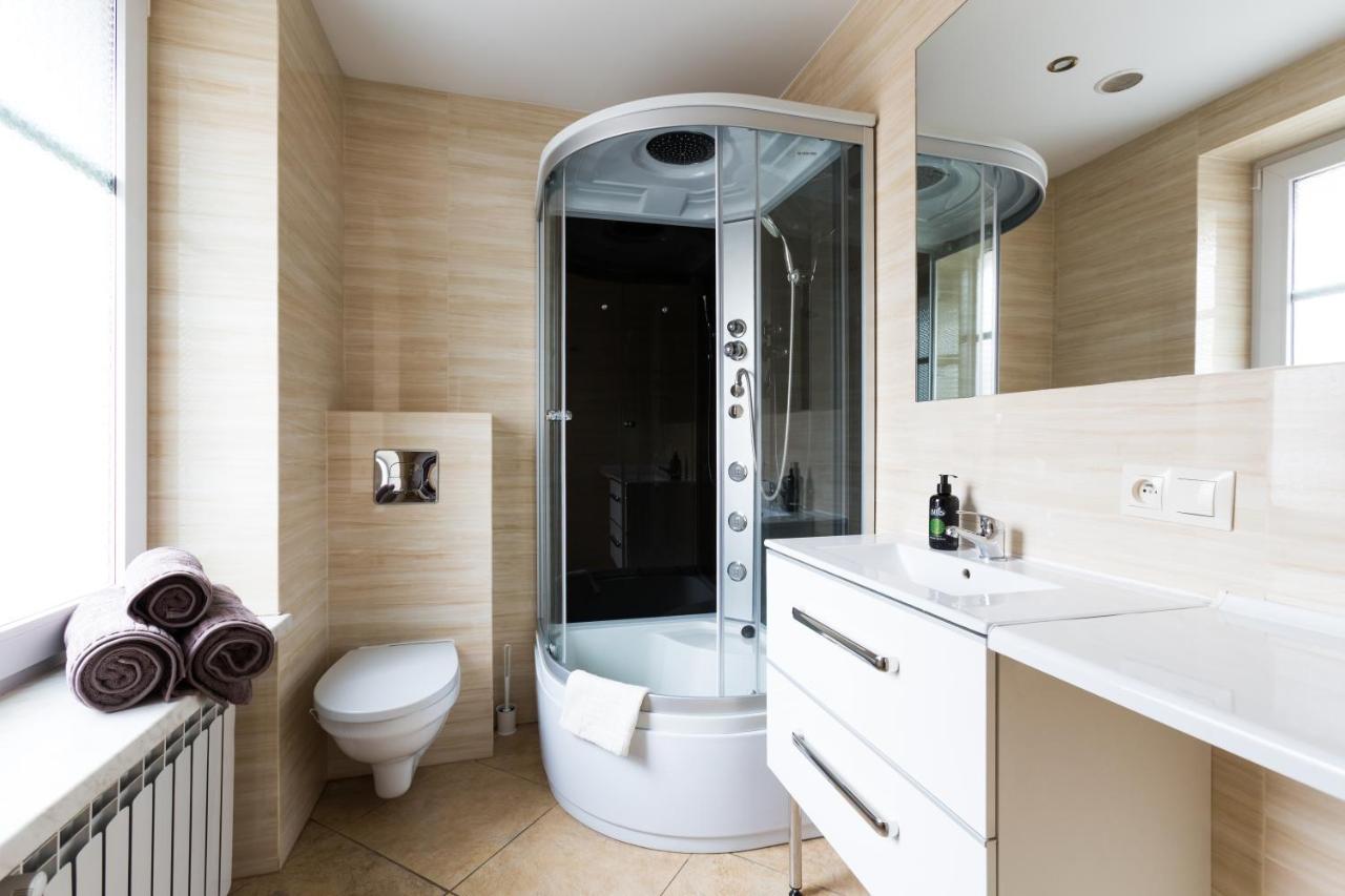 Aparthouse Apartamenty Centrum Sosnowiec Ngoại thất bức ảnh