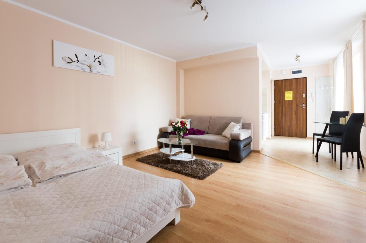 Aparthouse Apartamenty Centrum Sosnowiec Ngoại thất bức ảnh